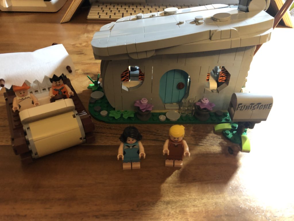 LEGO IDEAS 21316 - The Flintstones - Familie Feuerstein